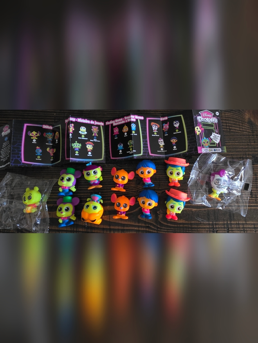 Common Neon Glow Disney Doorables Toy
